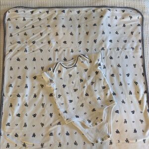 Ralph Lauren Classic White Baby Onesie and Blanket Set with Navy Trim (3M)